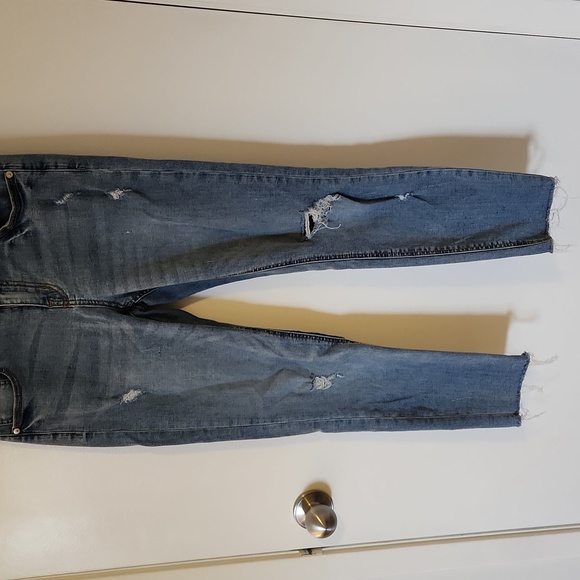 DEX distressed jeans - Picture 3 of 8